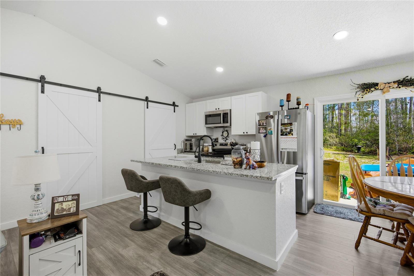 9025 SE COUNTY ROAD 221, HAMPTON, FL, 32044