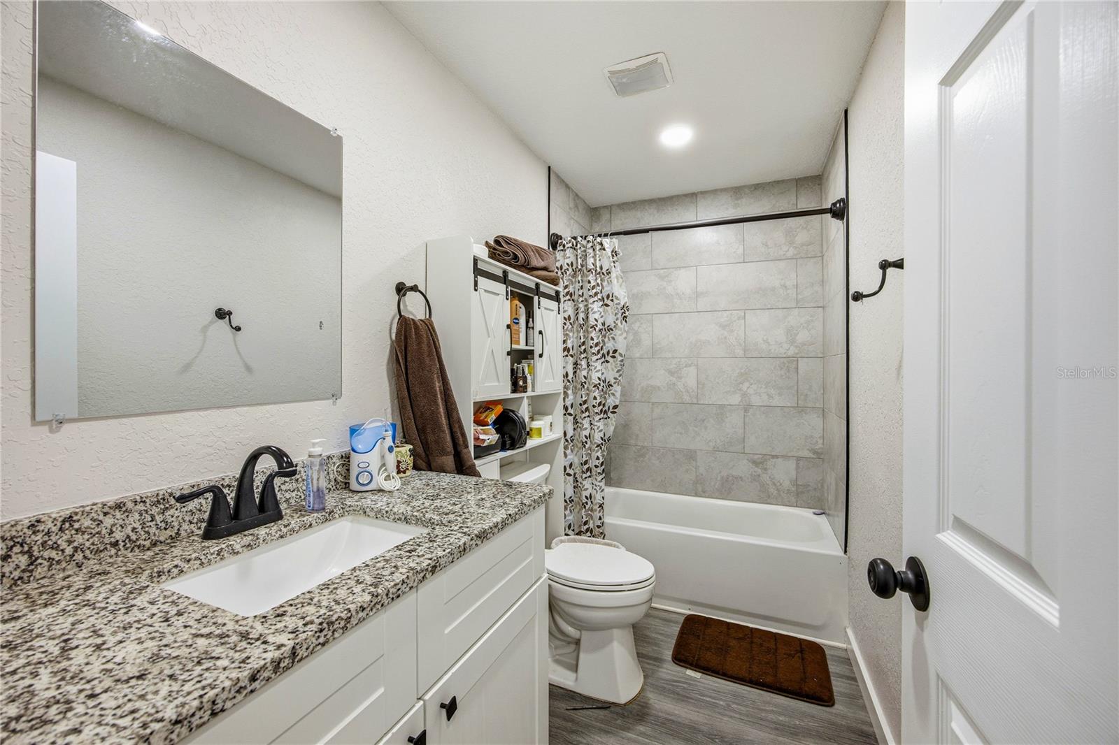 9025 SE COUNTY ROAD 221, HAMPTON, FL, 32044