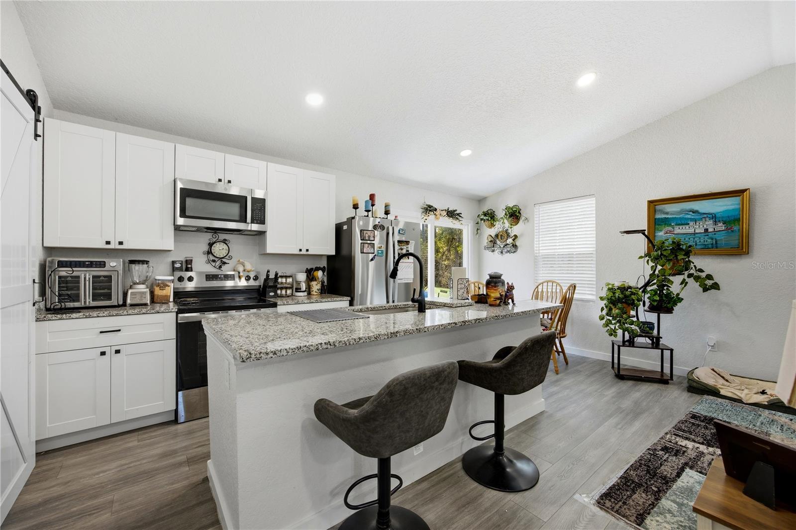 9025 SE COUNTY ROAD 221, HAMPTON, FL, 32044