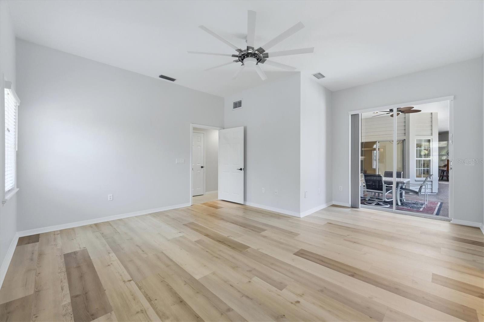 4734 E TRAILS DR, SARASOTA, FL, 34232