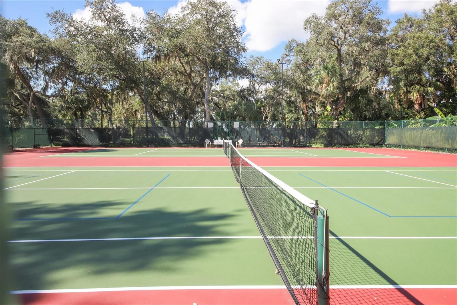 4734 E TRAILS DR, SARASOTA, FL, 34232