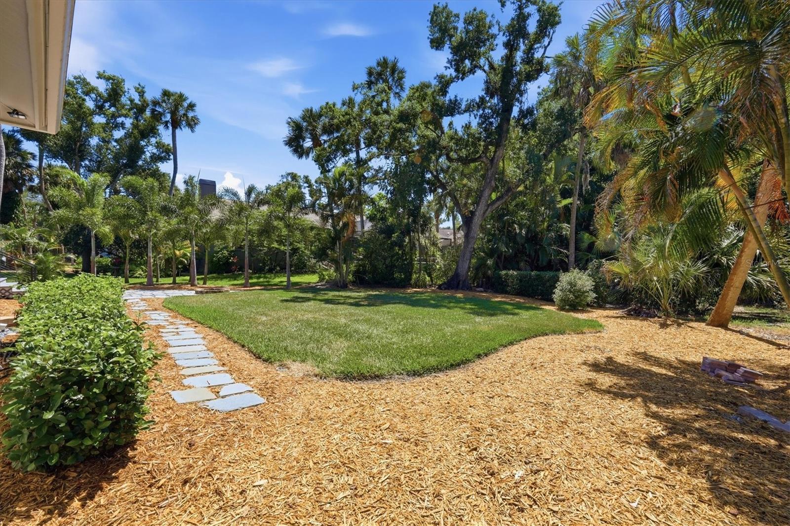 4734 E TRAILS DR, SARASOTA, FL, 34232