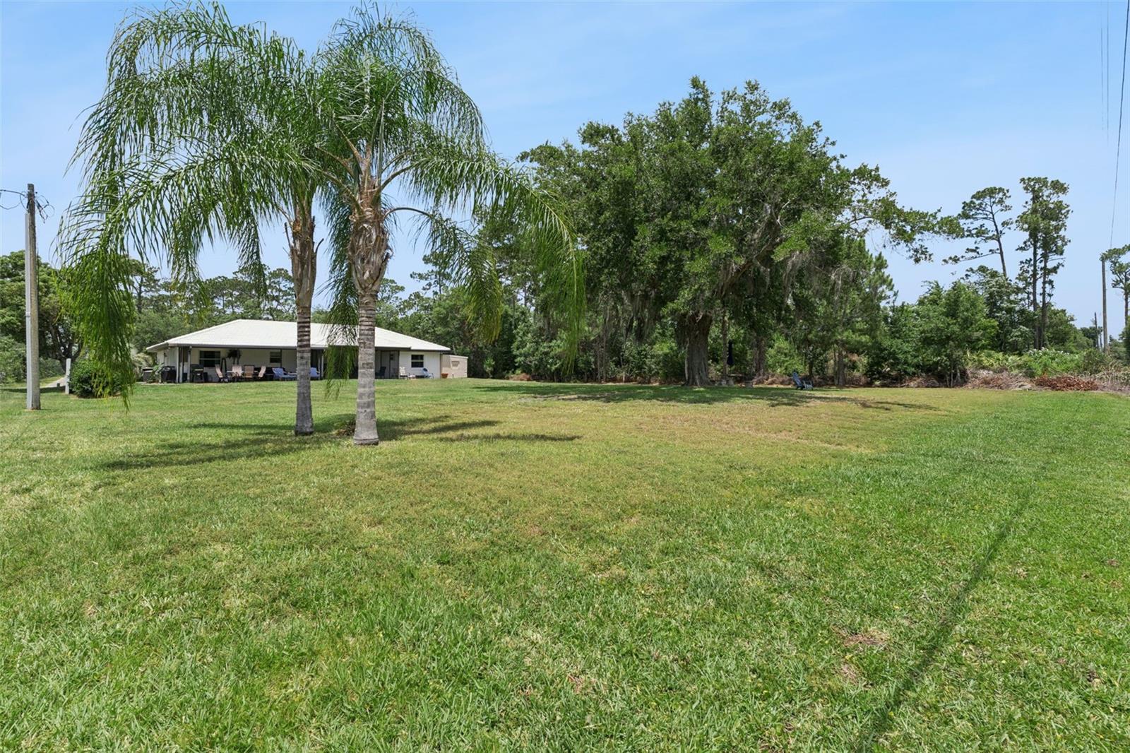 7651 LIMONIA DR, INDIAN LAKE ESTATES, FL, 33855