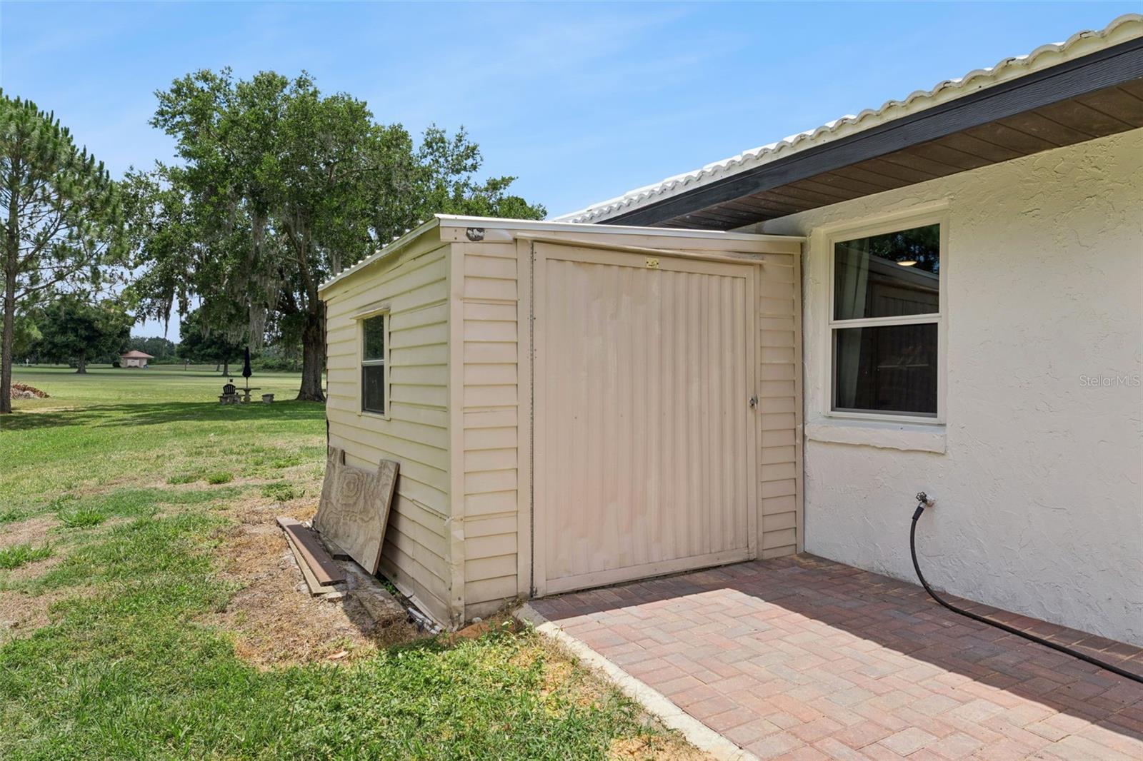 7651 LIMONIA DR, INDIAN LAKE ESTATES, FL, 33855