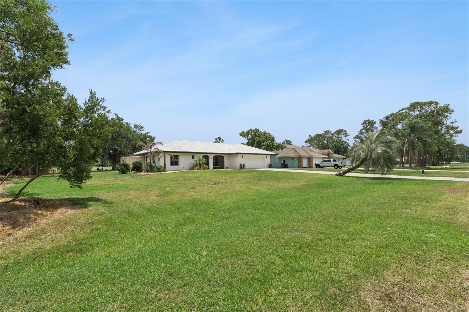 7651 LIMONIA DR, INDIAN LAKE ESTATES, FL, 33855