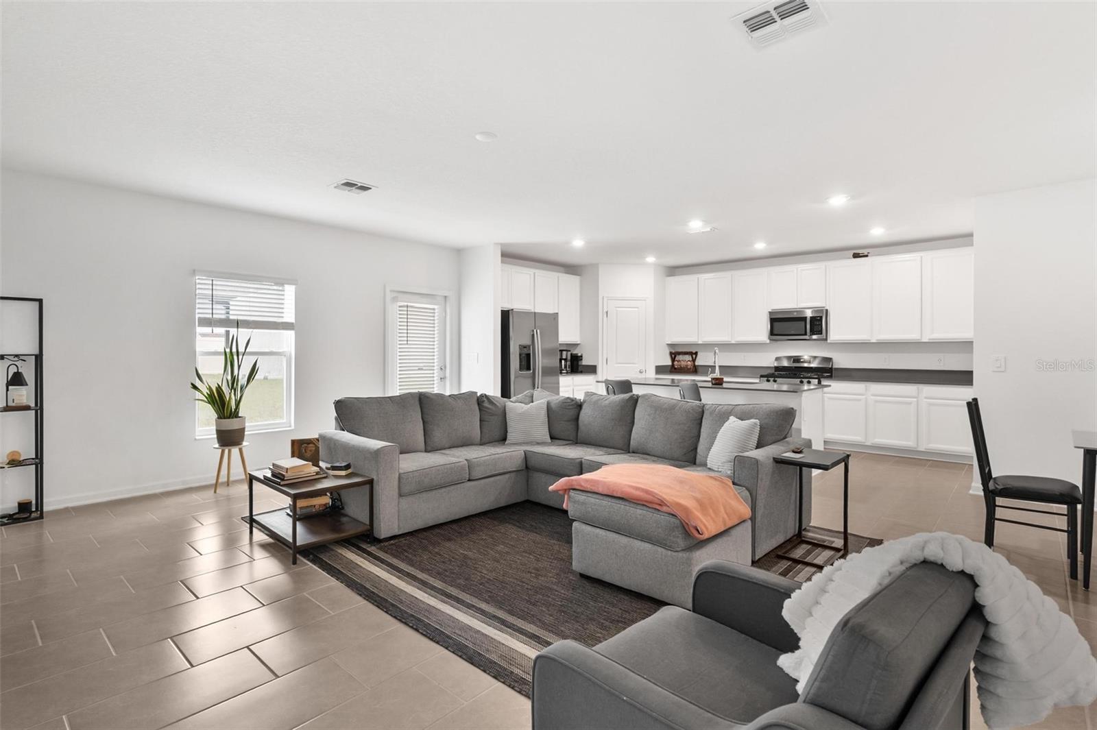 26143 FEATHERGRASS CIR, LEESBURG, FL, 34748