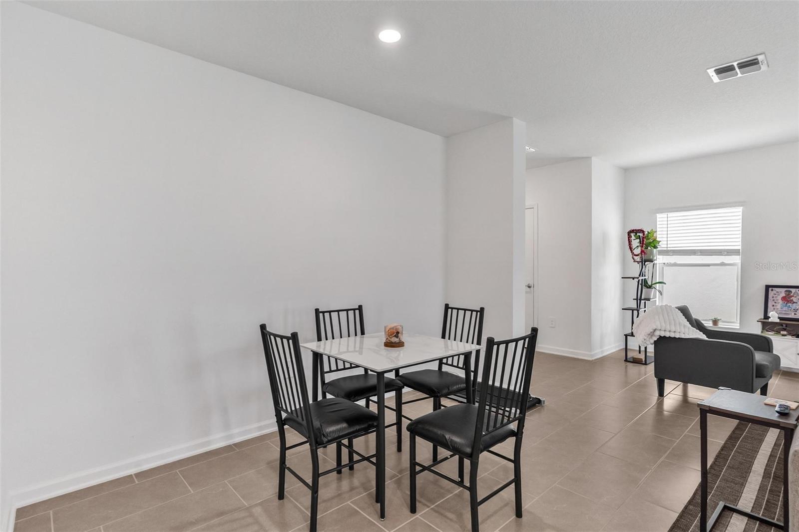 26143 FEATHERGRASS CIR, LEESBURG, FL, 34748