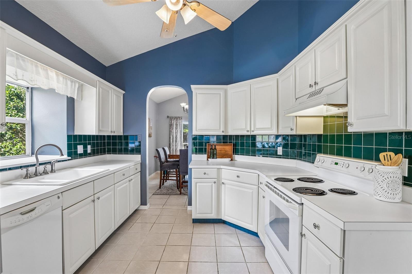 17702 LONG RIDGE RD, TAMPA, FL, 33647