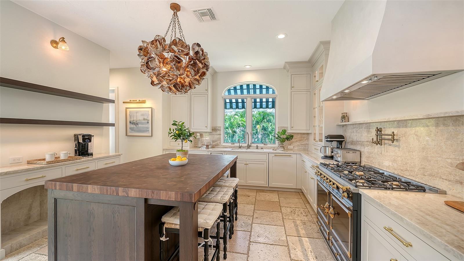 1023 TOCOBAGA LN, SARASOTA, FL, 34236