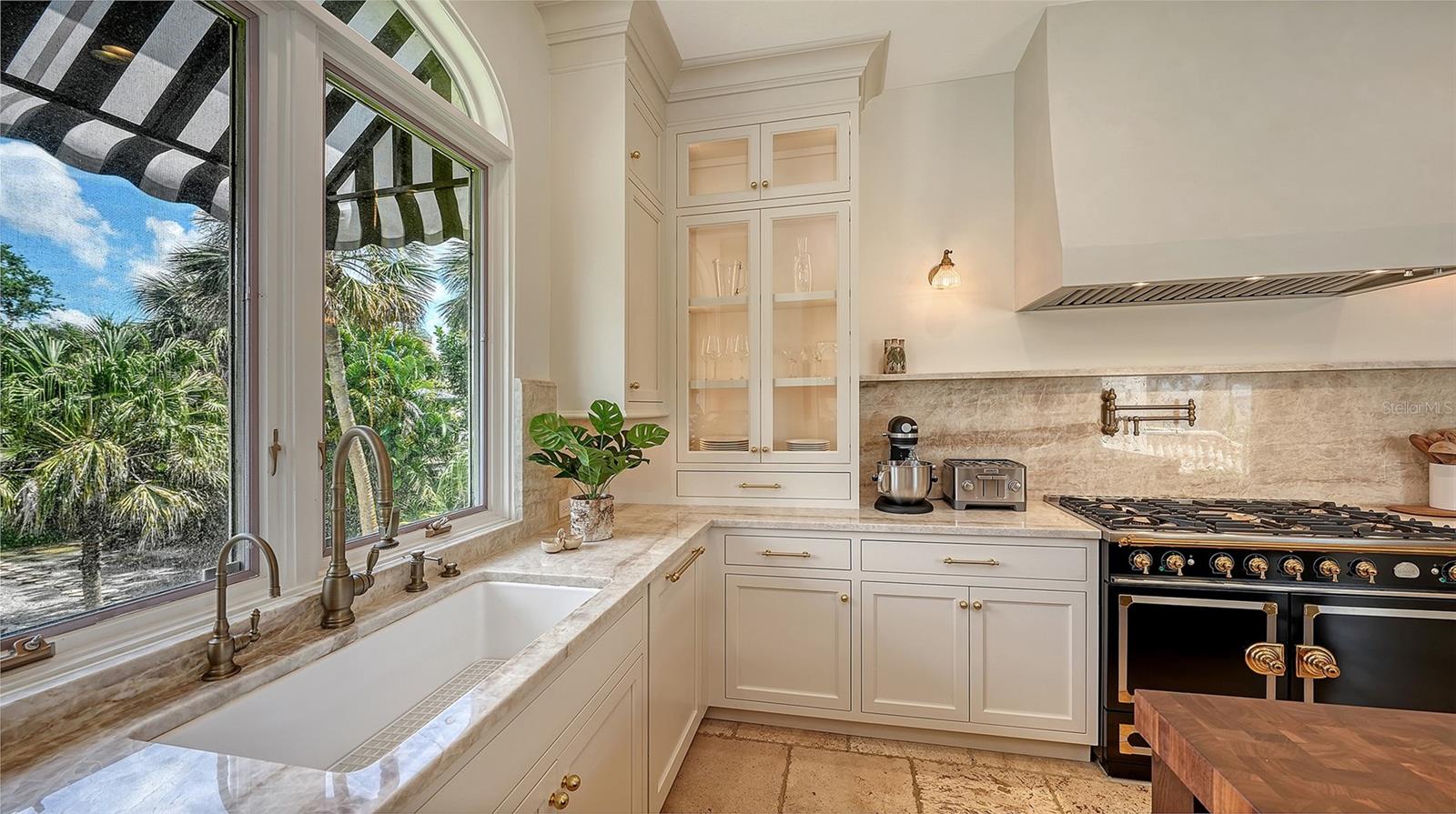1023 TOCOBAGA LN, SARASOTA, FL, 34236