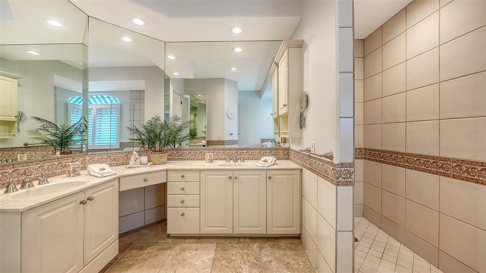1023 TOCOBAGA LN, SARASOTA, FL, 34236