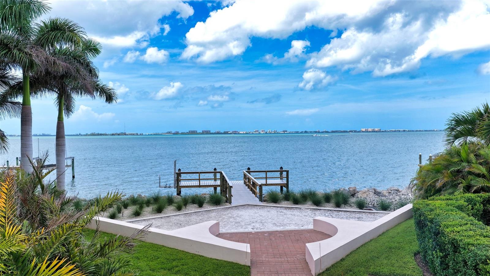 1023 TOCOBAGA LN, SARASOTA, FL, 34236