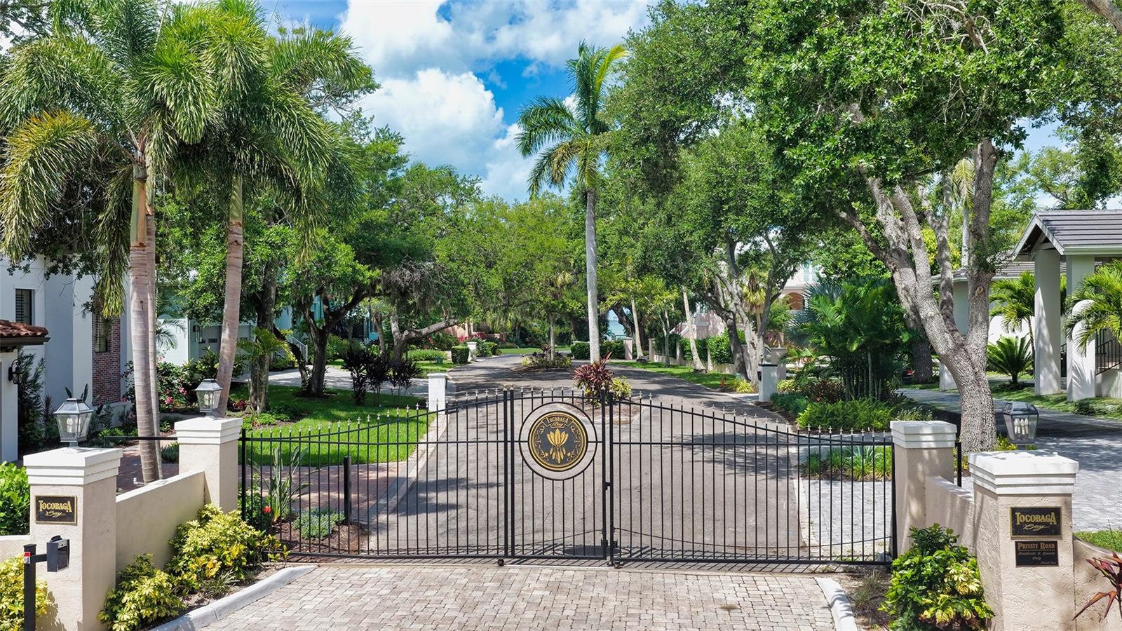 1023 TOCOBAGA LN, SARASOTA, FL, 34236