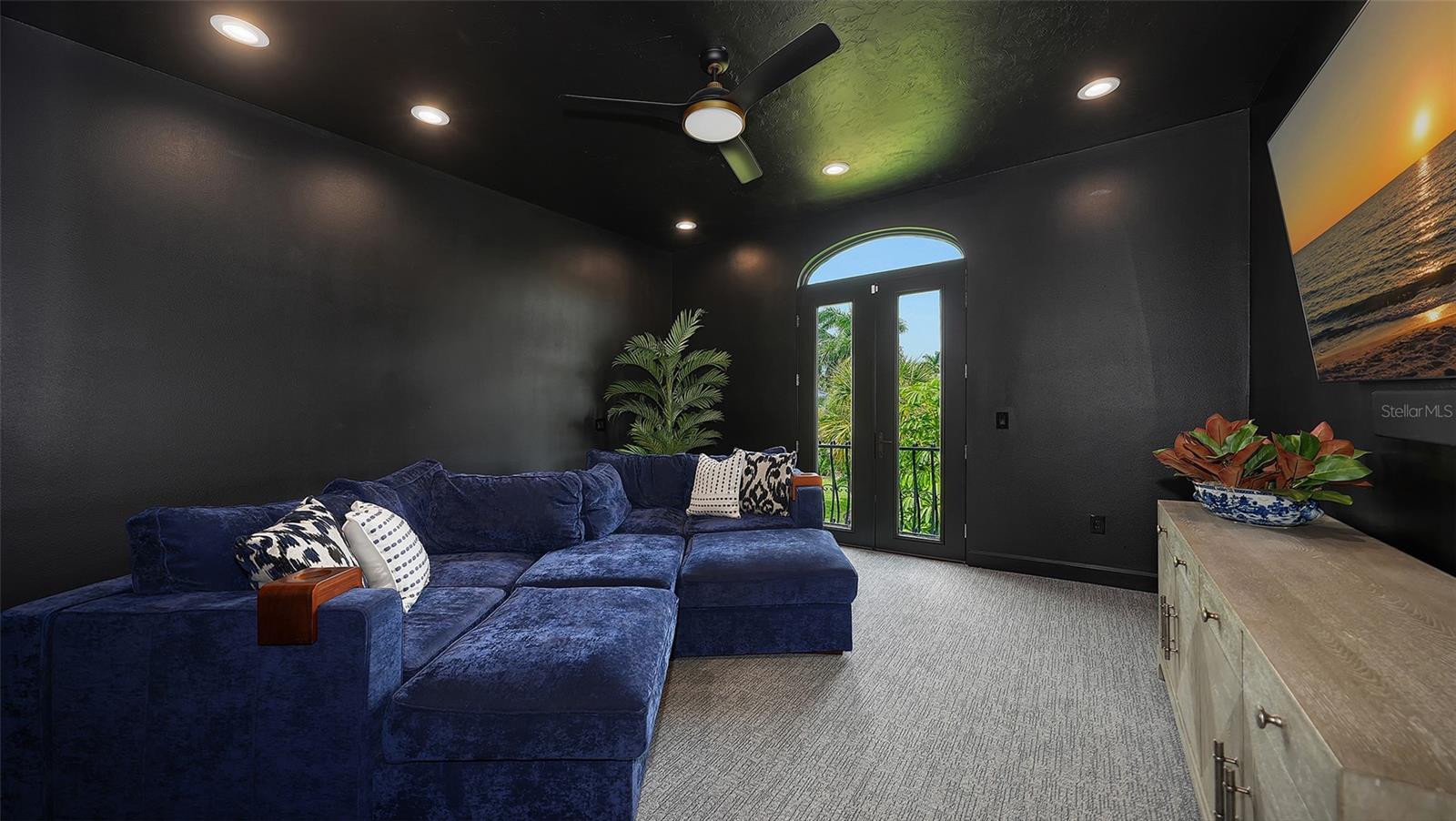 1023 TOCOBAGA LN, SARASOTA, FL, 34236