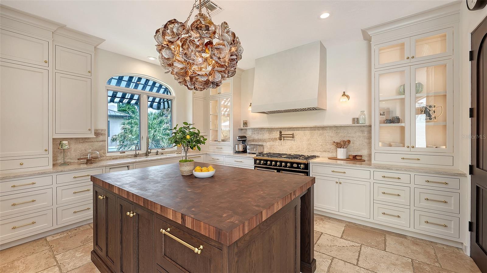 1023 TOCOBAGA LN, SARASOTA, FL, 34236