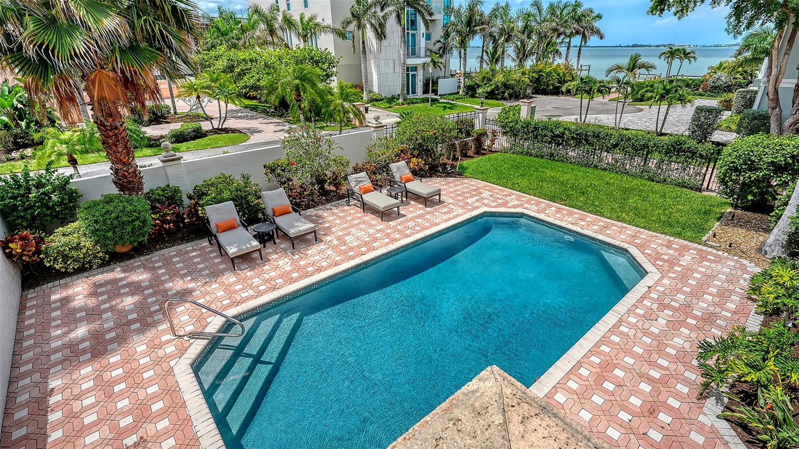 1023 TOCOBAGA LN, SARASOTA, FL, 34236