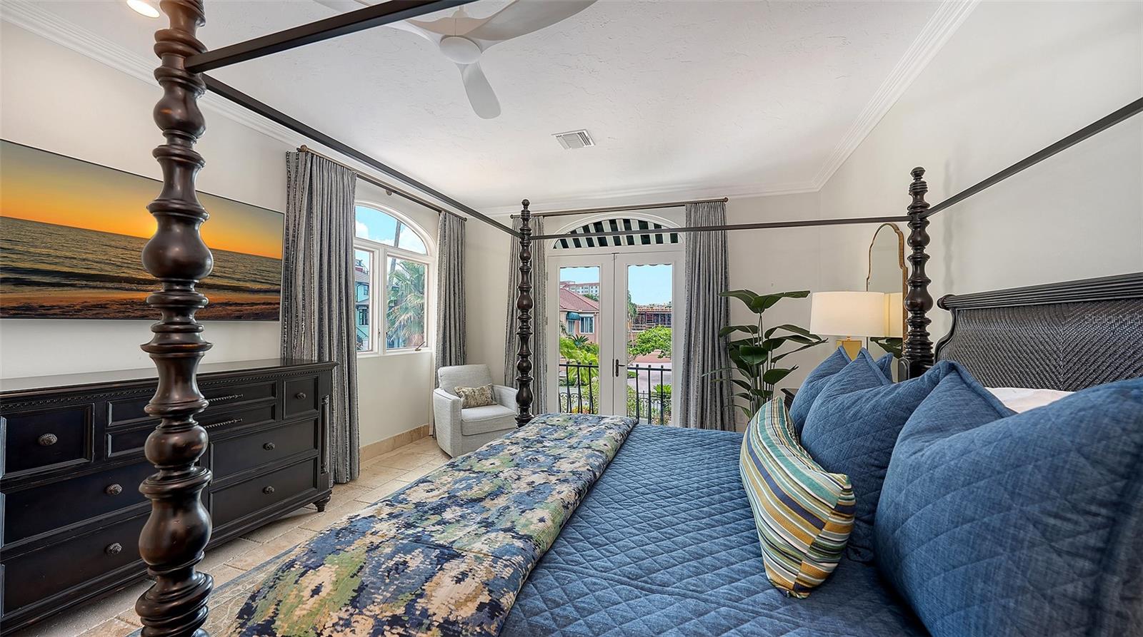 1023 TOCOBAGA LN, SARASOTA, FL, 34236