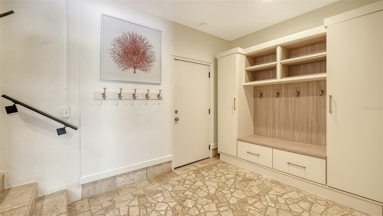 1023 TOCOBAGA LN, SARASOTA, FL, 34236
