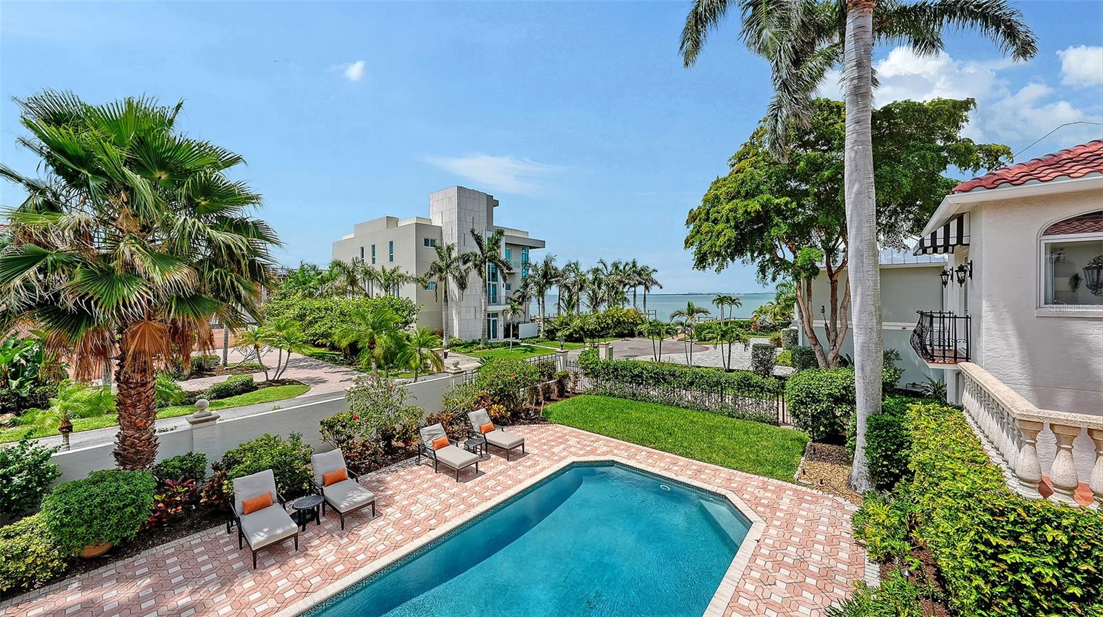 1023 TOCOBAGA LN, SARASOTA, FL, 34236