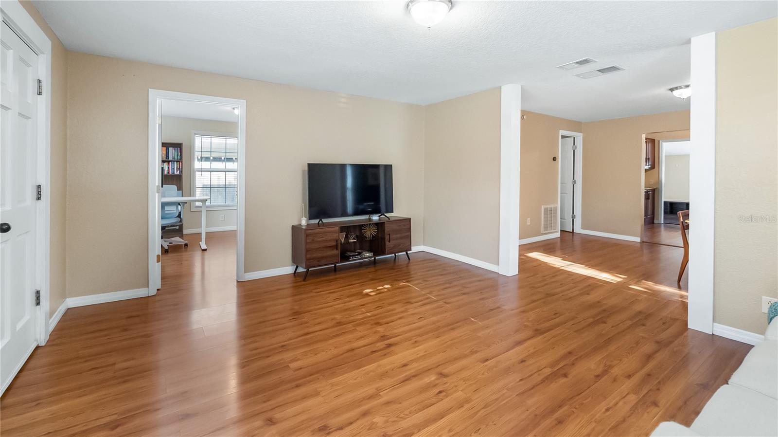46 W VINING ST, WINTER GARDEN, FL, 34787
