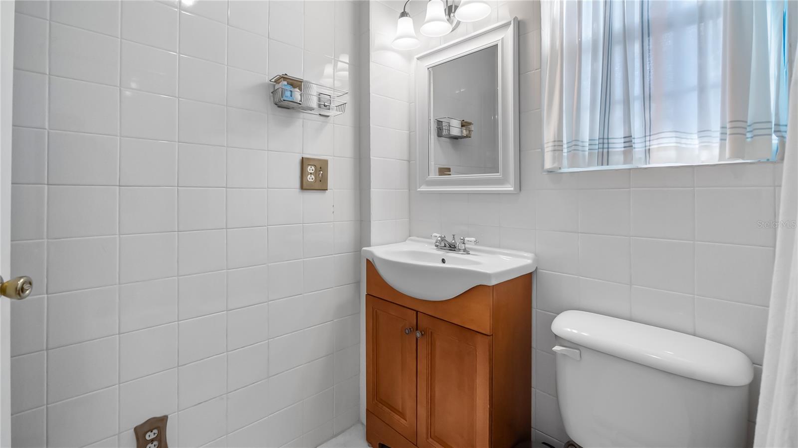 46 W VINING ST, WINTER GARDEN, FL, 34787