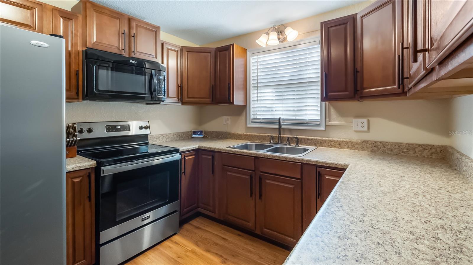 46 W VINING ST, WINTER GARDEN, FL, 34787
