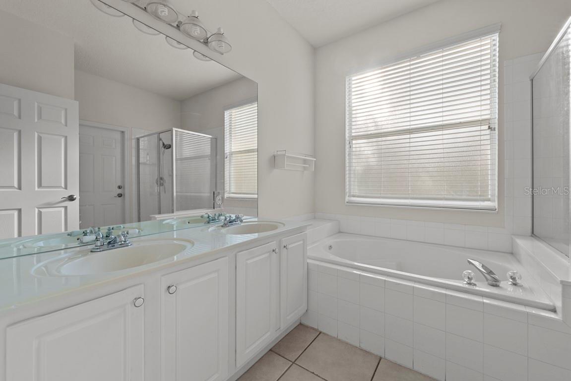3181 STONEHURST CIR, KISSIMMEE, FL, 34741