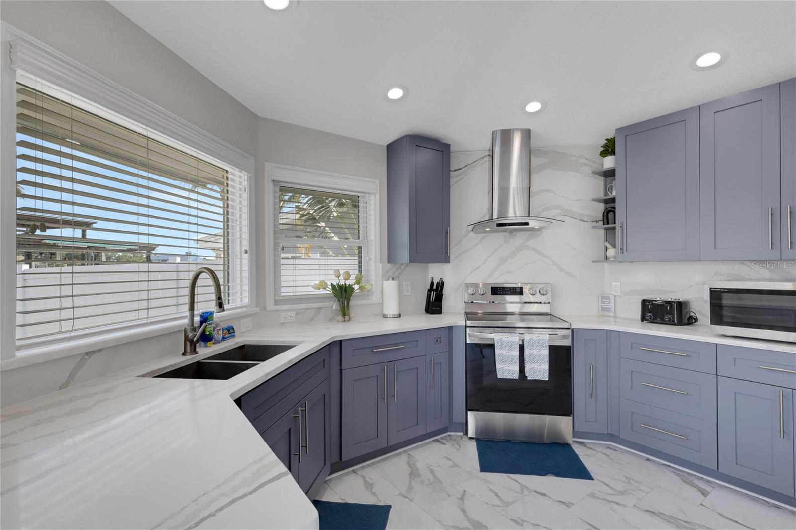 4124 HARBOR CIR S, LARGO, FL, 33770
