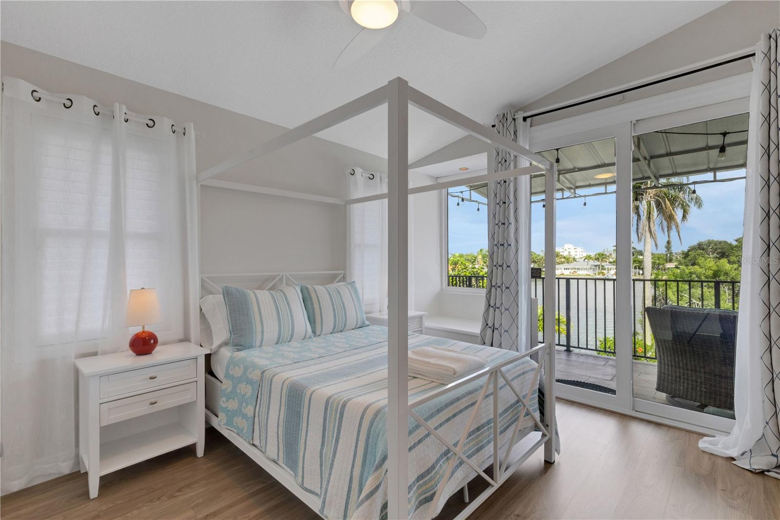 4124 HARBOR CIR S, LARGO, FL, 33770