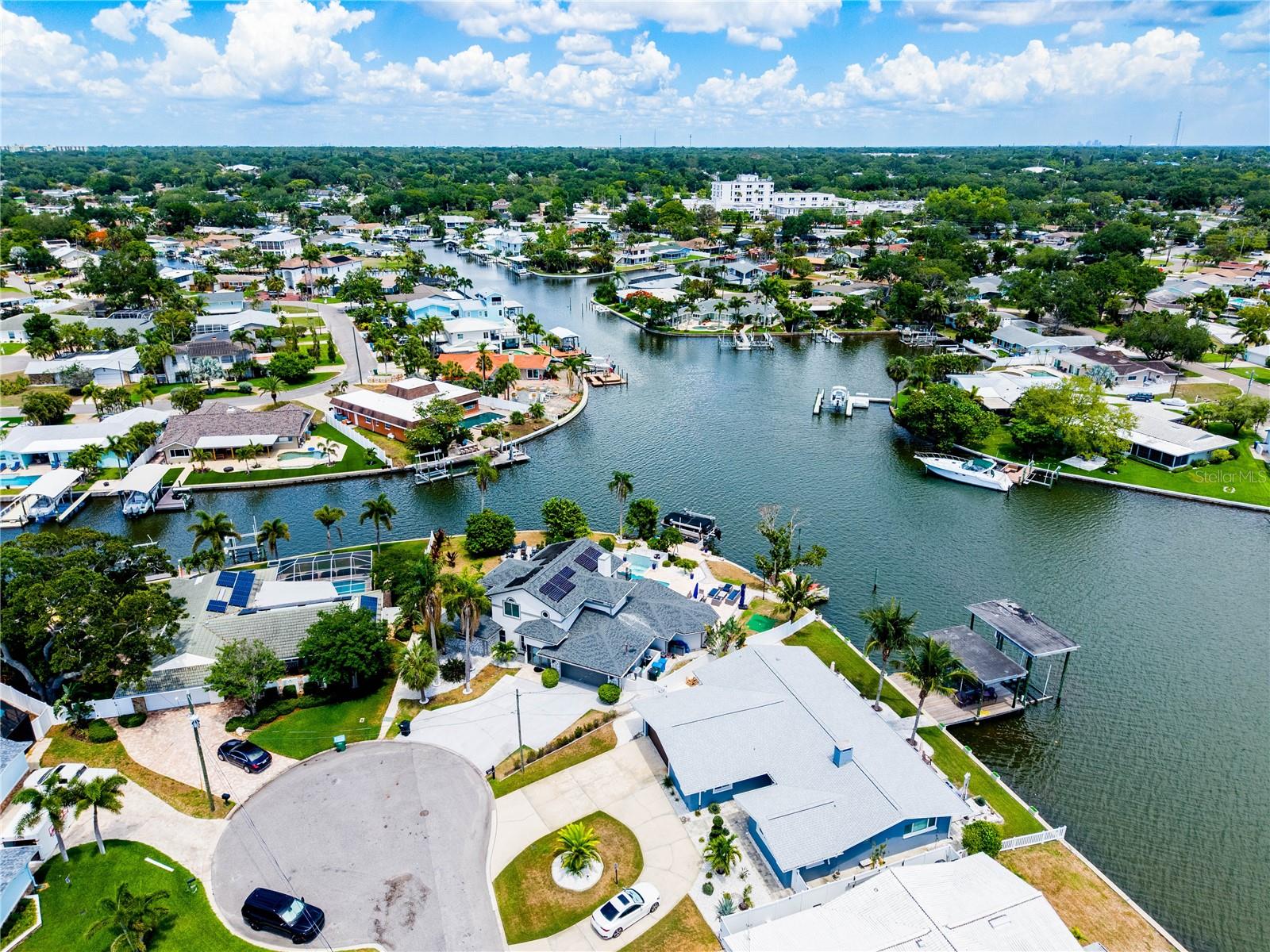 4124 HARBOR CIR S, LARGO, FL, 33770