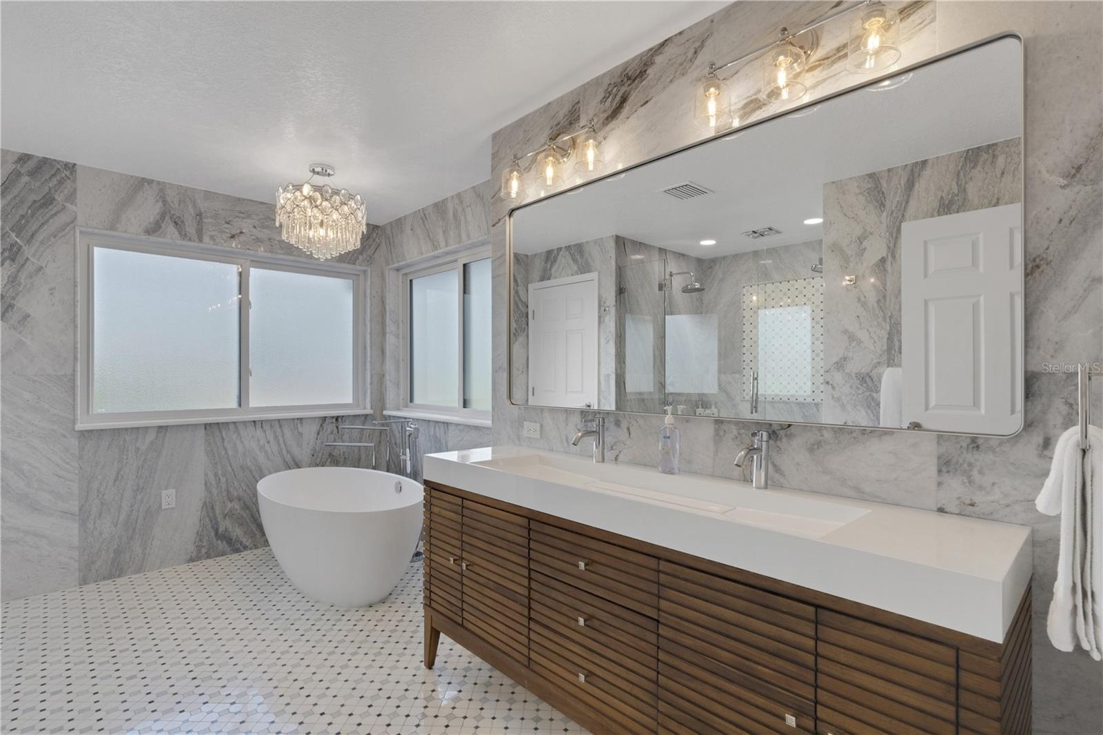4124 HARBOR CIR S, LARGO, FL, 33770