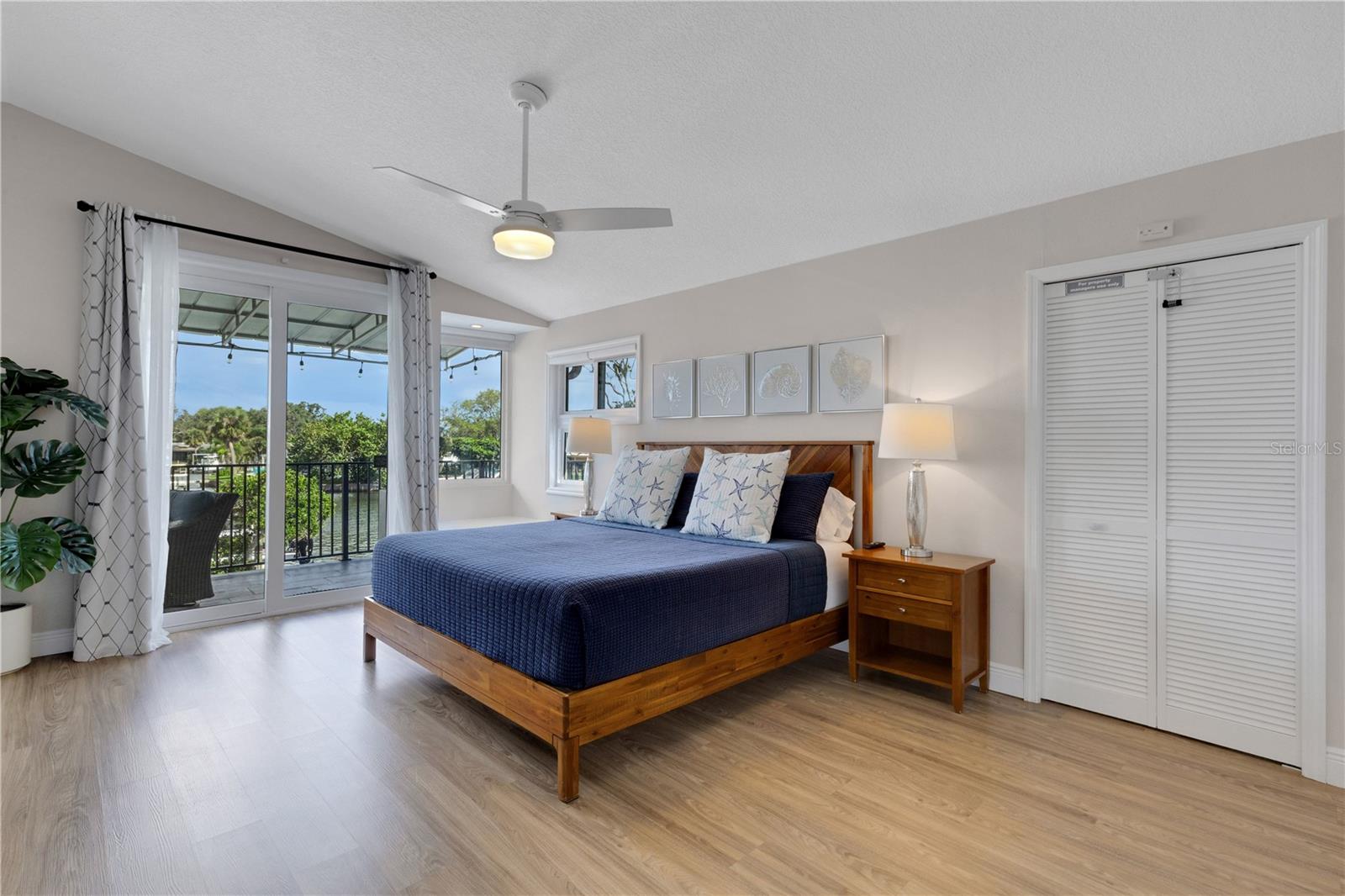 4124 HARBOR CIR S, LARGO, FL, 33770