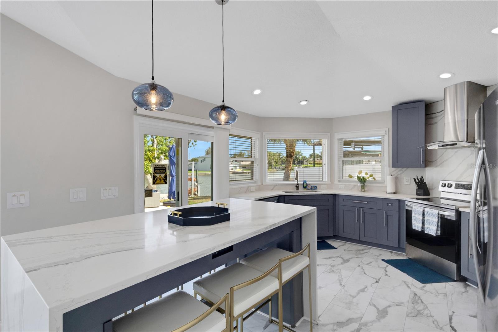 4124 HARBOR CIR S, LARGO, FL, 33770