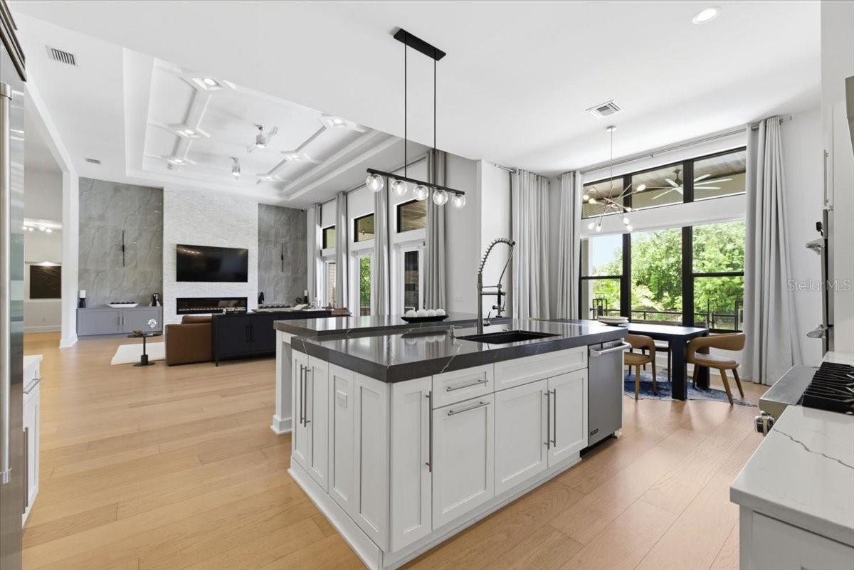 2829 COASTAL RANGE WAY, LUTZ, FL, 33559