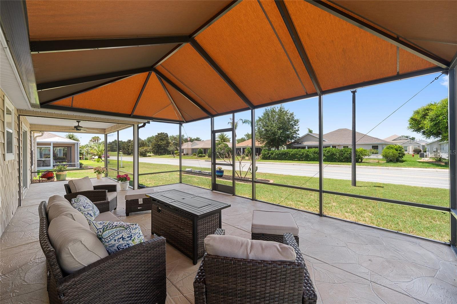 1773 HOLLOW BRANCH WAY, THE VILLAGES, FL, 32162