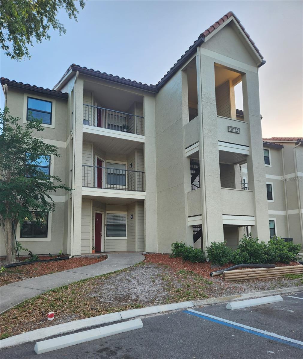 3032 PARKWAY BLVD #201, KISSIMMEE, FL, 34747