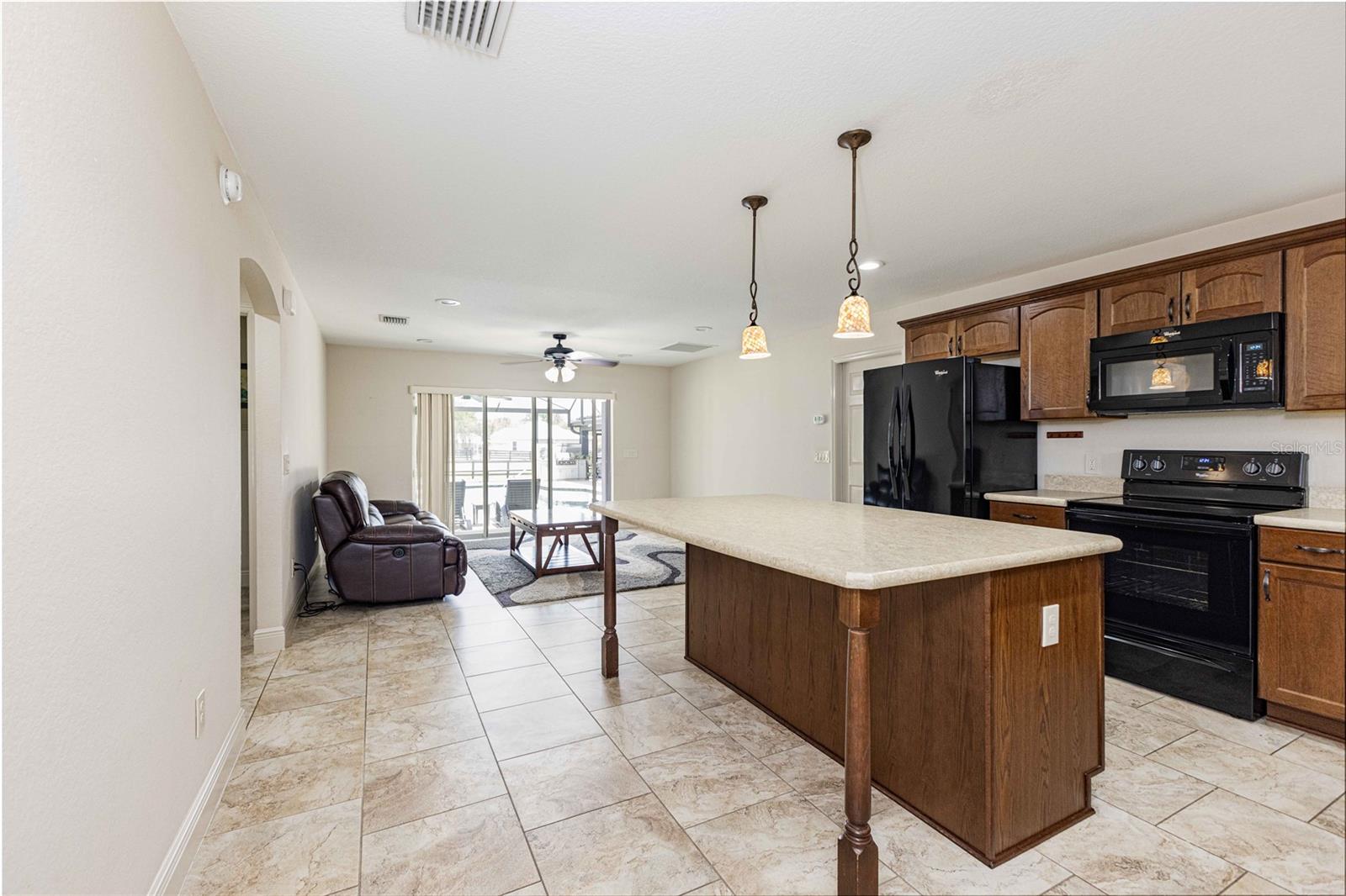 2057 E C 462, WILDWOOD, FL, 34785