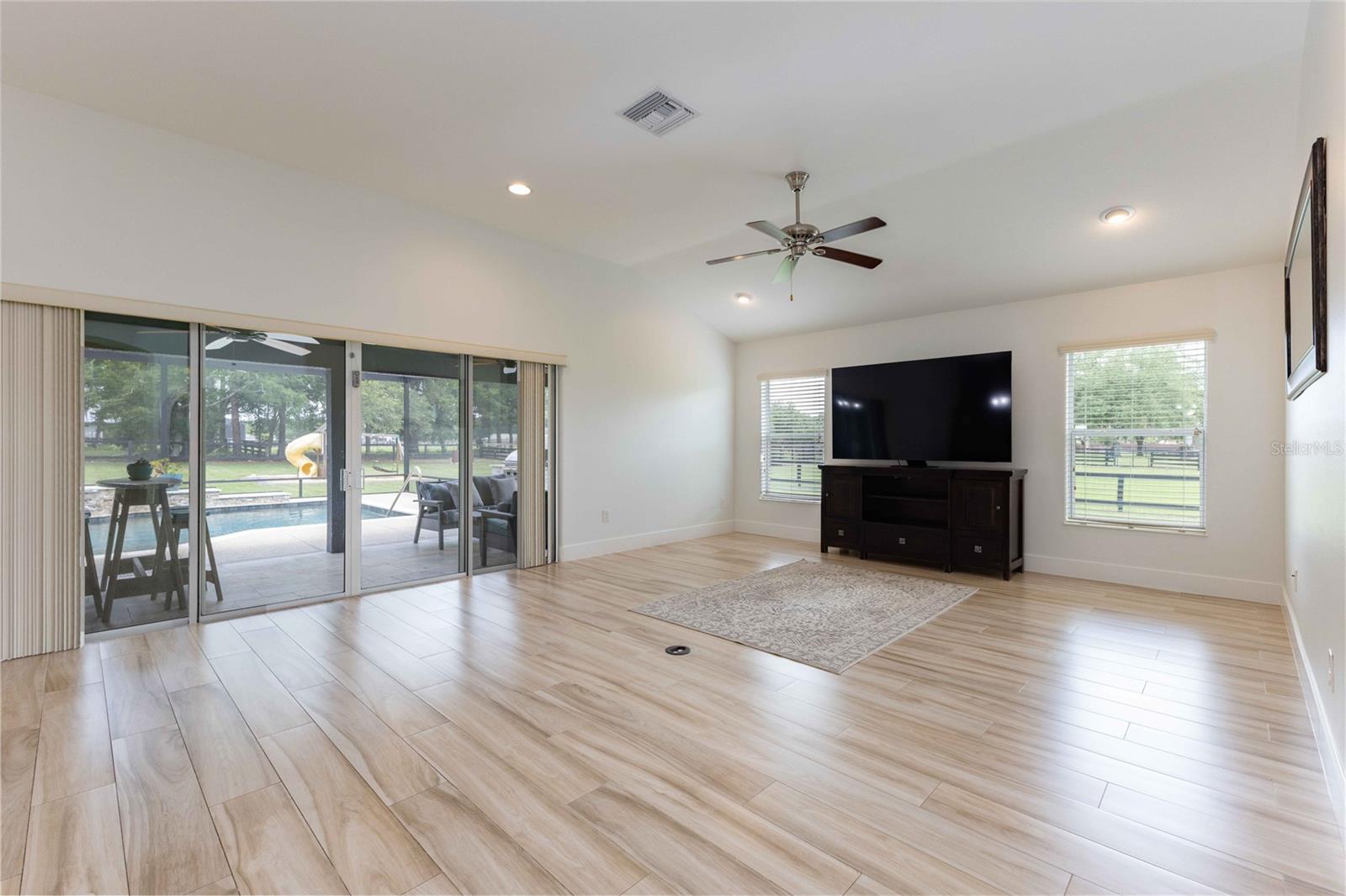 2057 E C 462, WILDWOOD, FL, 34785