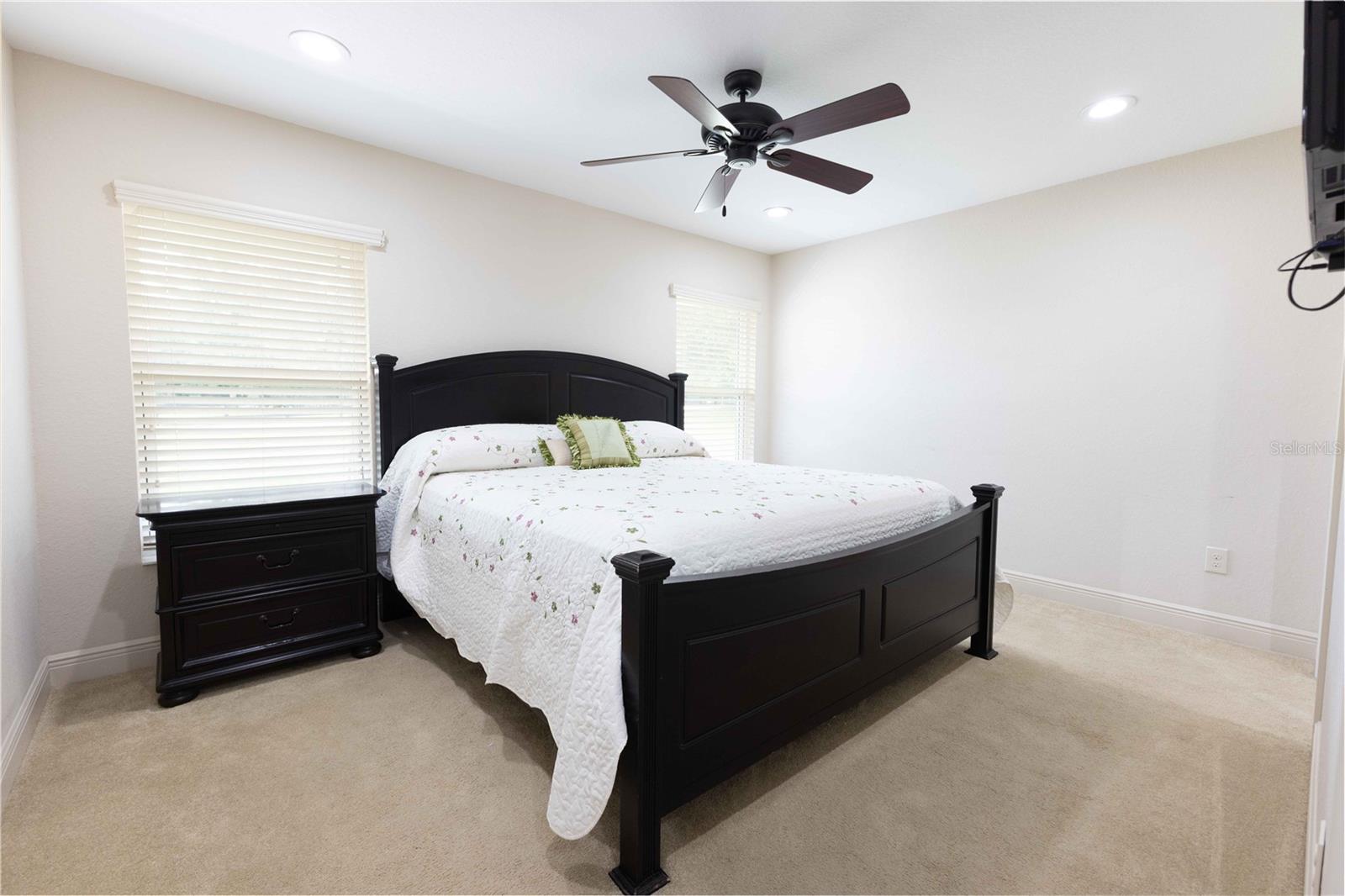 2057 E C 462, WILDWOOD, FL, 34785
