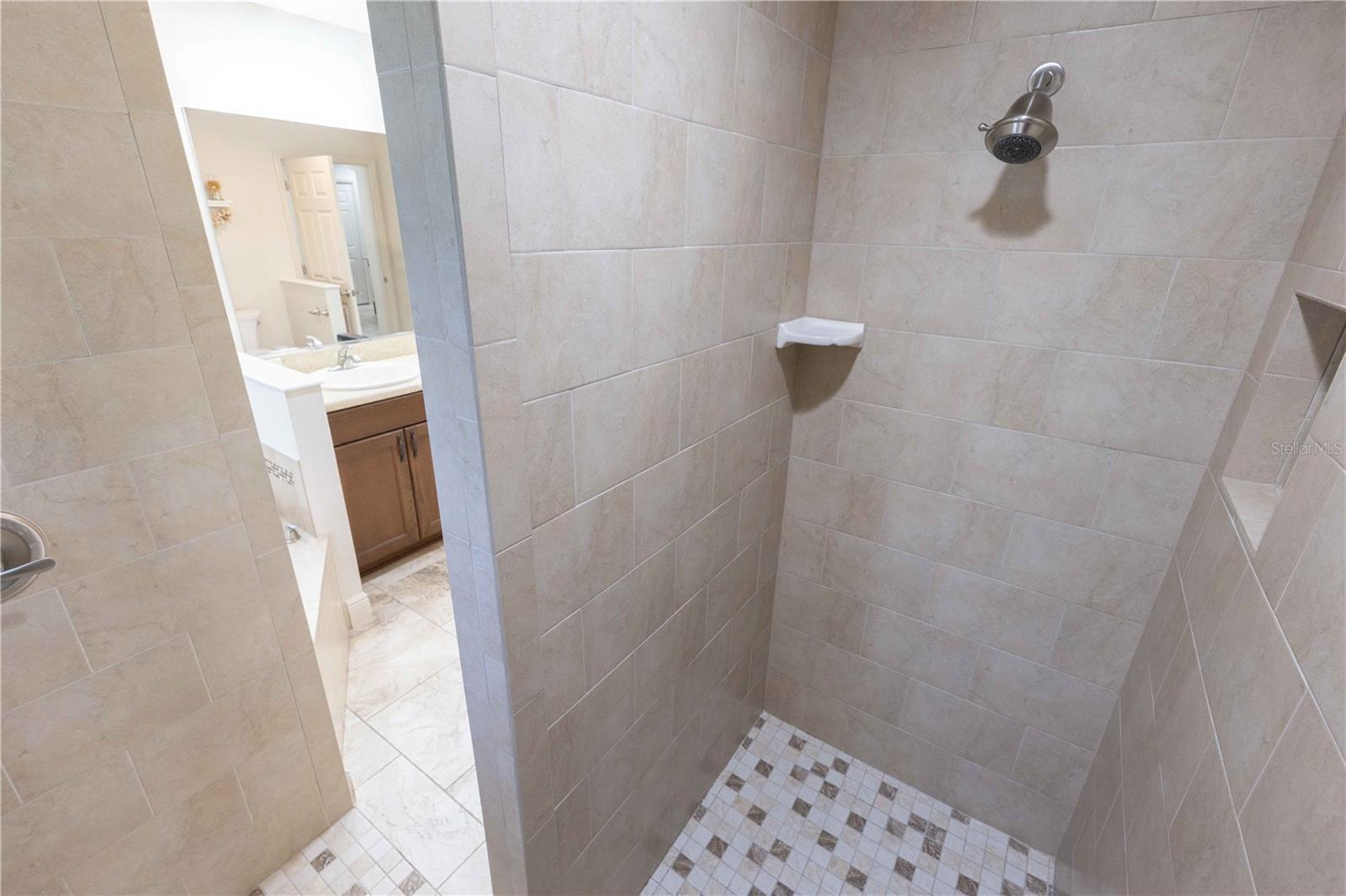 2057 E C 462, WILDWOOD, FL, 34785