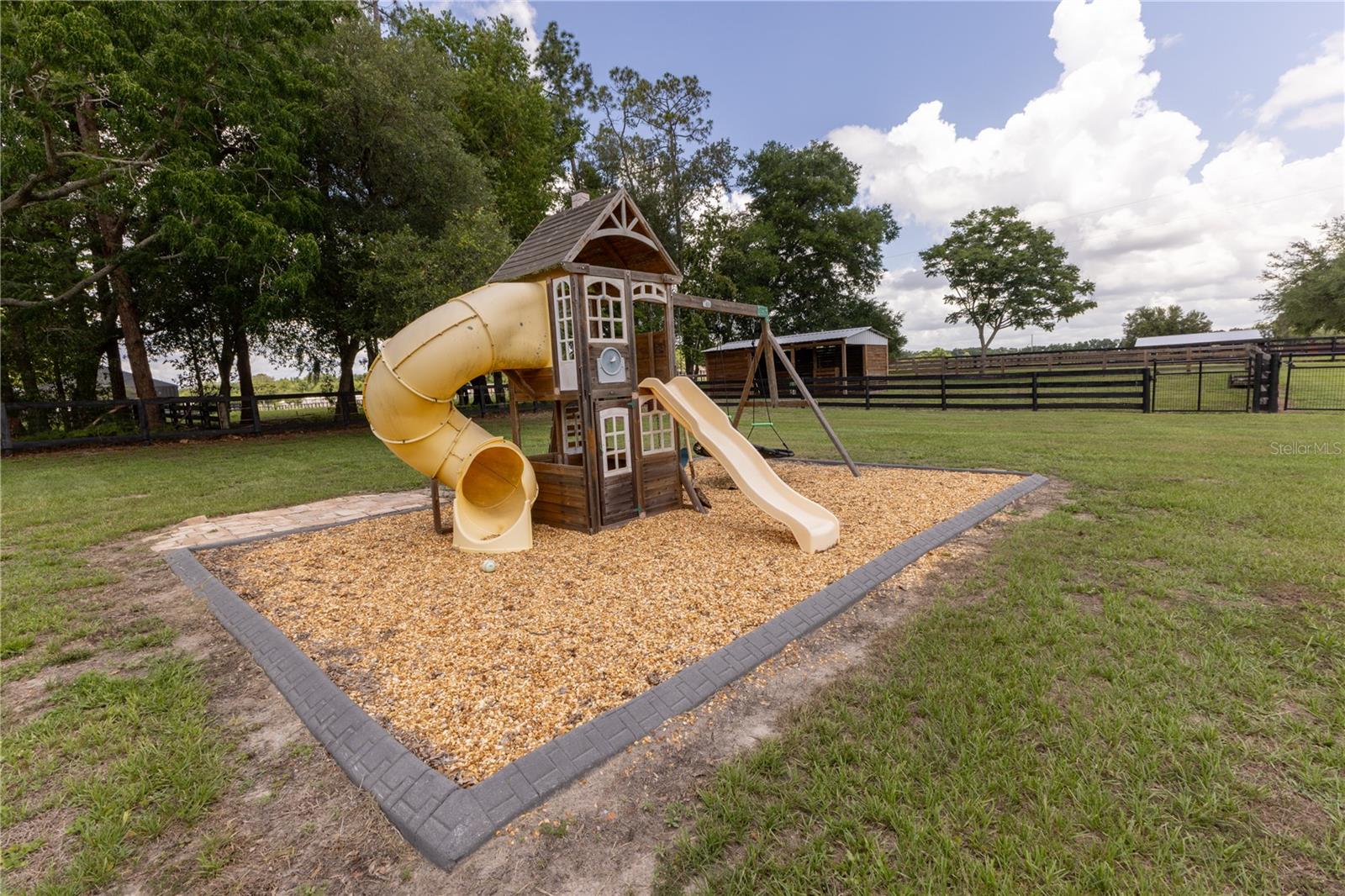 2057 E C 462, WILDWOOD, FL, 34785