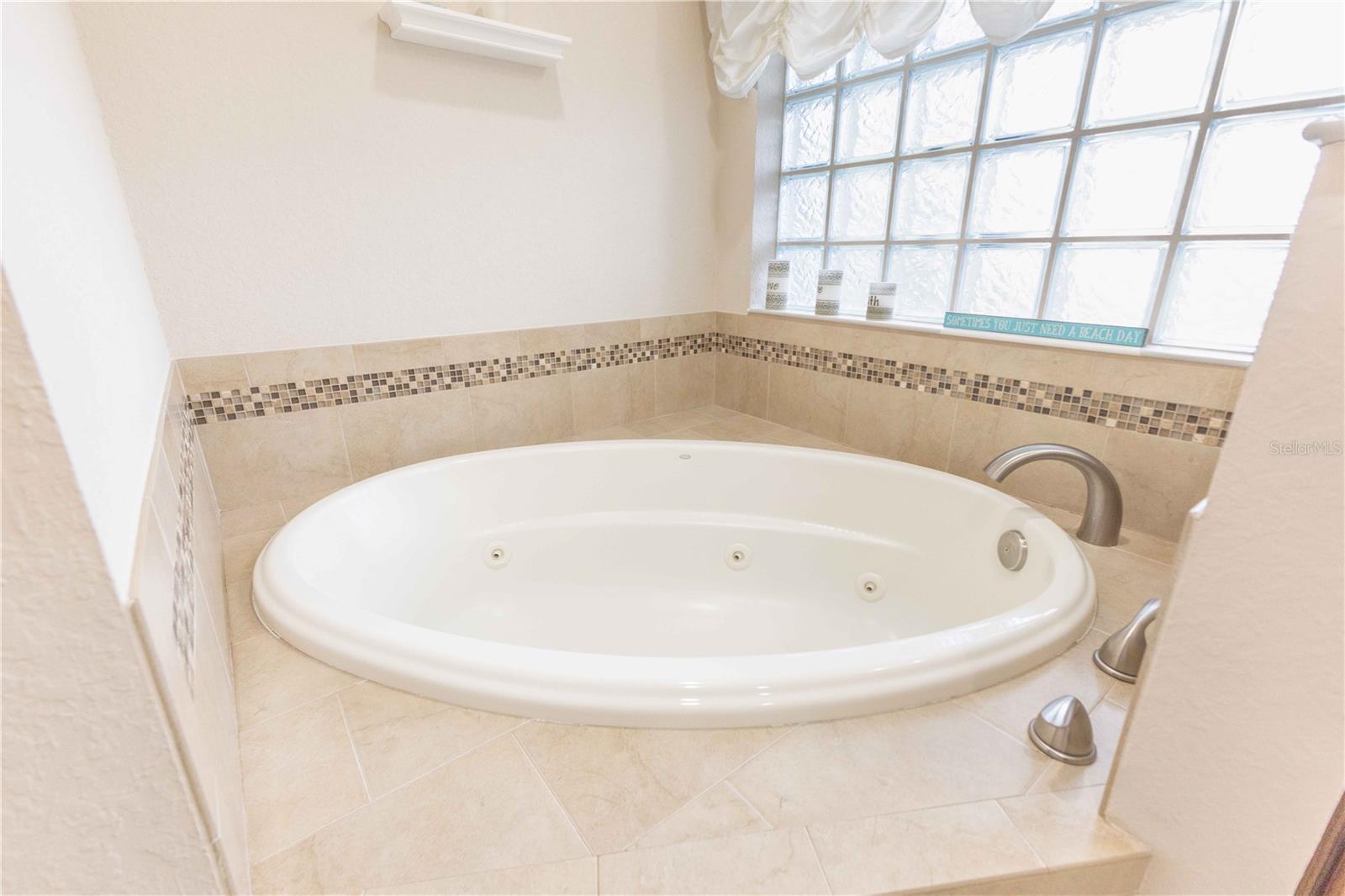 2057 E C 462, WILDWOOD, FL, 34785