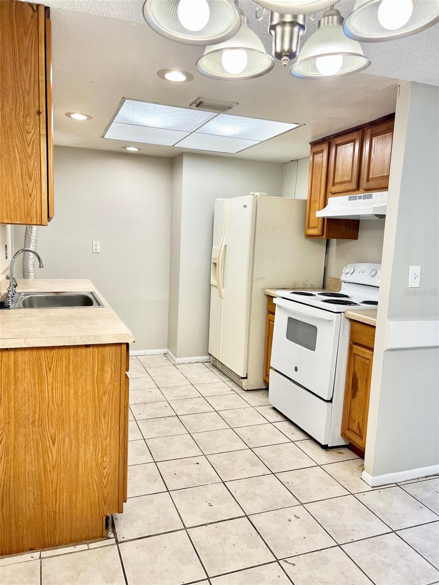 6065 VILLAGE CIR #6065, ORLANDO, FL, 32822