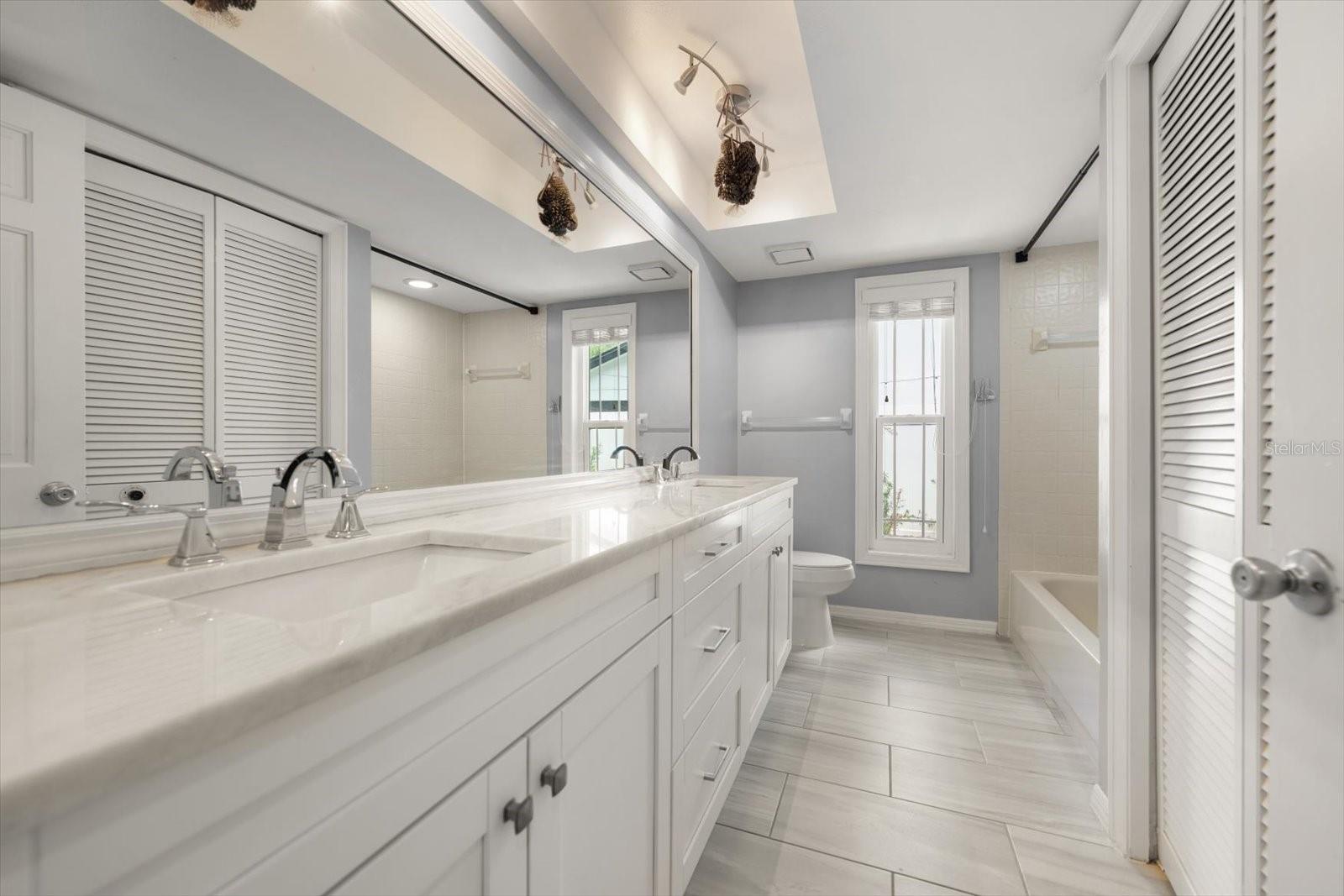 13903 OBERLIN MANOR WAY, TAMPA, FL, 33613