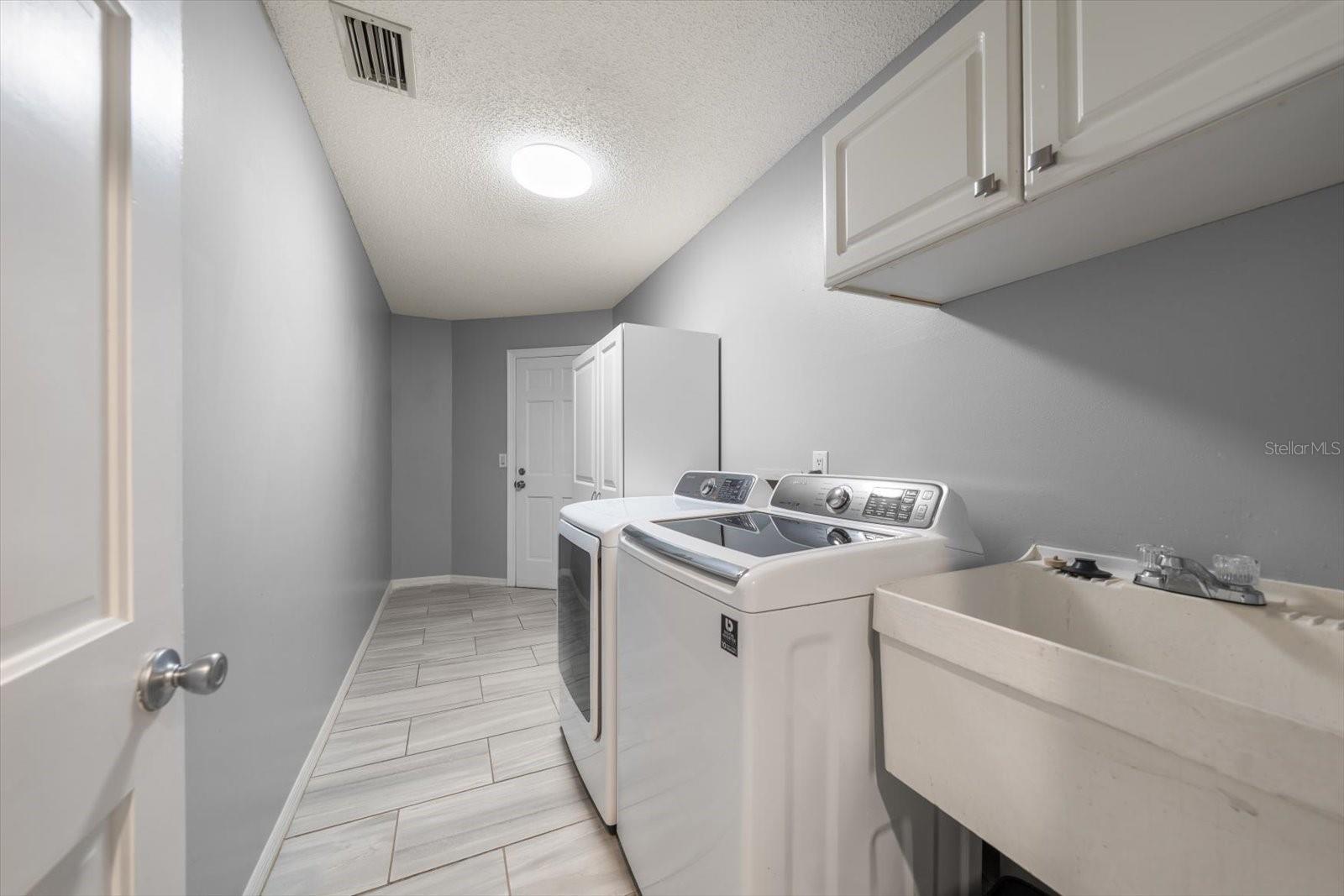 13903 OBERLIN MANOR WAY, TAMPA, FL, 33613