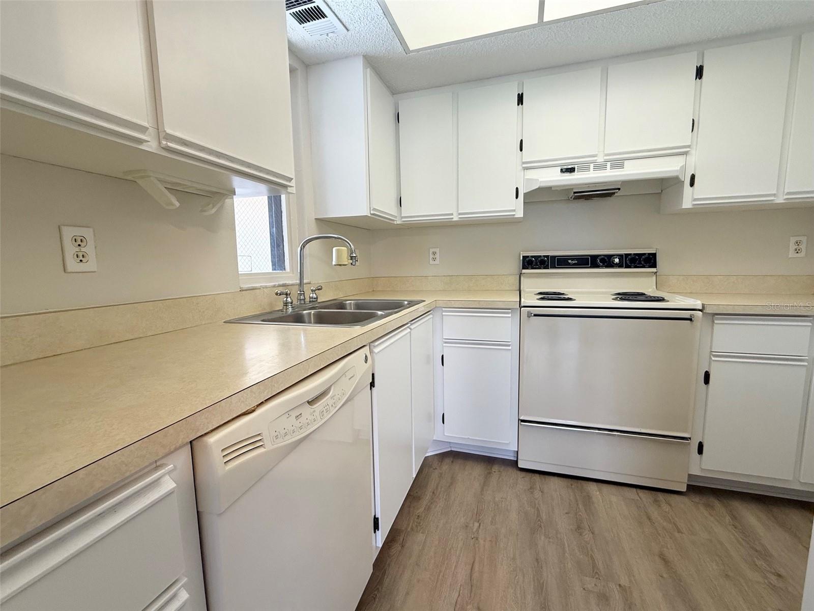 19505 QUESADA AVE #KK204, PORT CHARLOTTE, FL, 33948