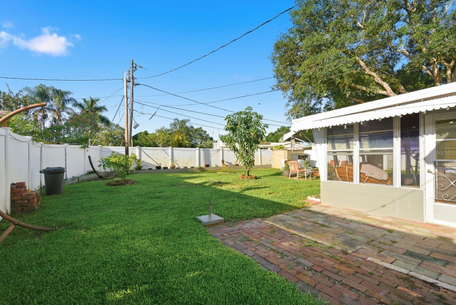 5648 33RD AVE N, ST PETERSBURG, FL, 33710