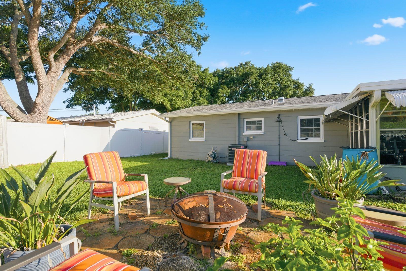 5648 33RD AVE N, ST PETERSBURG, FL, 33710