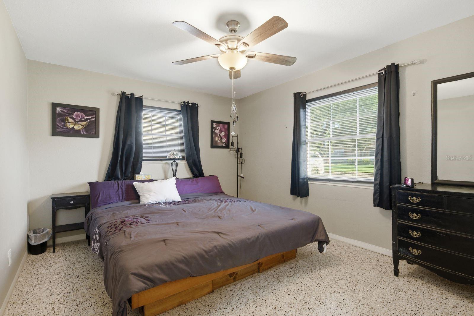5648 33RD AVE N, ST PETERSBURG, FL, 33710