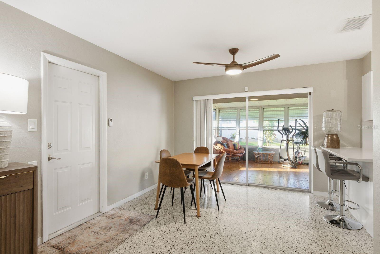 5648 33RD AVE N, ST PETERSBURG, FL, 33710